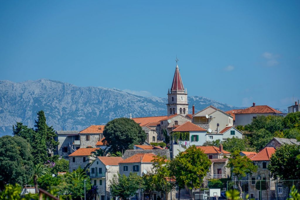 Landscape of Postira where Art apartments are located